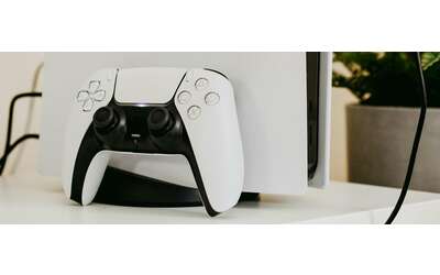 PlayStation 5 Slim l offerta eBay che abbatte il prezzo e arriva entro Natale
