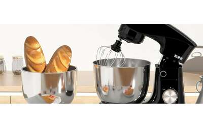 Potenza professionale e prezzo leggero: questa impastatrice planetaria tua con sconto speciale