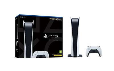PS5 Slim Digital in offerta al minimo storico su Amazon (anche in 5 rate)