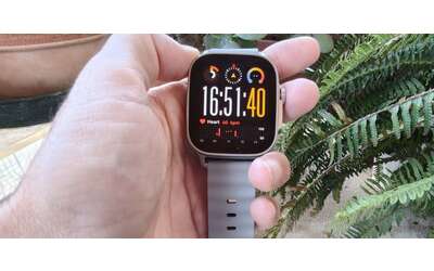 realme Watch 5: se pensate sia solo un clone di Apple Watch Ultra non lo avete capito (recensione)