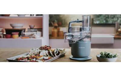 Robot tritatutto Kenwood in promo (-28%): cucinare non è mai stato così facile