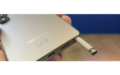 Samsung Galaxy S25 Ultra: utenti furibondi per le mancanze della S Pen