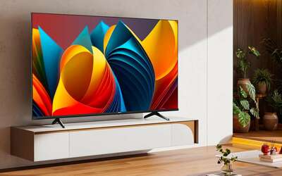 Sconto a DOPPIA CIFRA su Amazon per la smart TV Hisense QLED 4K da 50″