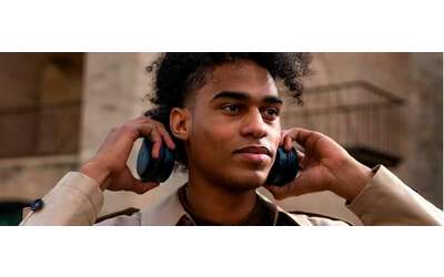 Sennheiser: cuffie wireless dal suono Premium e 30 ore di autonomia