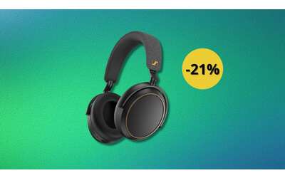 Sennheiser Momentum 4, prezzo in caduta libera: cuffie premium in super offerta su Amazon