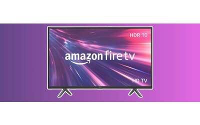 Smart TV Amazon da 32″ in svendita: 57% di sconto, costa POCHISSIMO