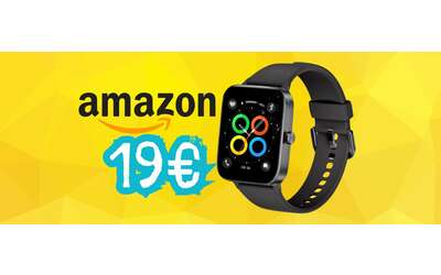 Smartwatch a soli 19€ con microfono per chiamate e 140 app per lo sport