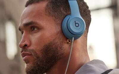 Sound ECCELLENTE e design PREMIUM: le cuffie Beats Solo 4 a 177€ su Amazon