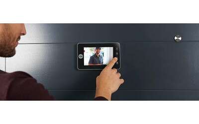 Spioncino Digitale Yale a soli 58 su Amazon 55 di sconto