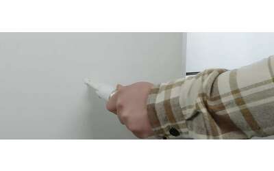 STUCCO VELOCE in offerta speciale: copri fori e crepe in pochi secondi