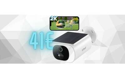 Telecamera di sicurezza con pannello solare incorporato: casa blindata a poco