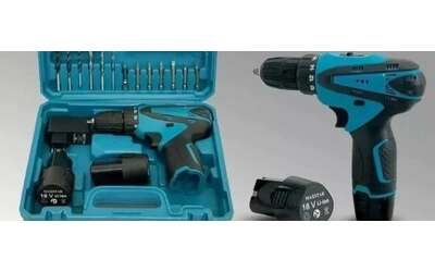 Trapano avvitatore, 2 batterie, valigetta e accessori: prezzo SHOCK (22,95€)