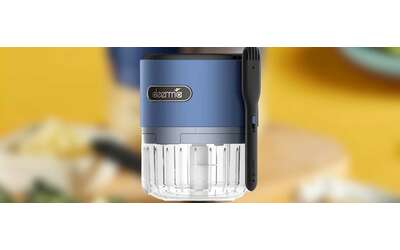 Tritatutto ricaricabile a 9 99 GENIALATA indispensabile in cucina