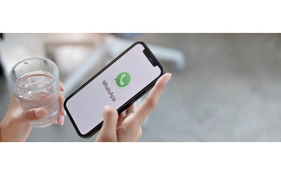 Truffe svuota conto su WhatsApp: i segnali da non ignorare