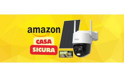 Videocamera di sorveglianza WiFi con pannello solare: casa sicura e spesa minima