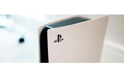 Volantino MediaWorld: c’è la PlayStation 5 con ASTRO BOT a meno di 400€