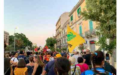 In piazza a Napoli per un nuovo Green Deal
