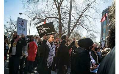Vittoria di Harvard, giudice dichiara illegale il blocco dei fondi voluto da Trump