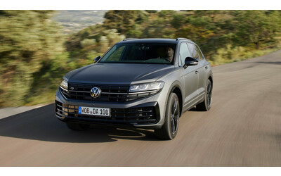 Addio alla Volkswagen Touareg, il SUV ci saluterà nel 2026