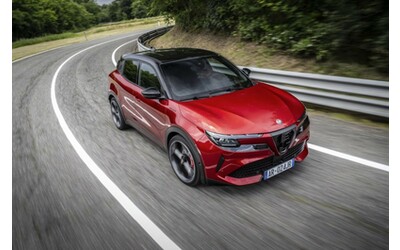 Alfa Romeo, la crescita continua: oltre 45.000 ordini per la Junior