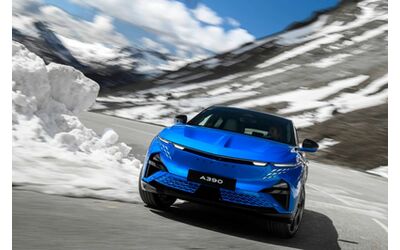 Alpine A390, agilità e controllo grazie al Torque Vectoring