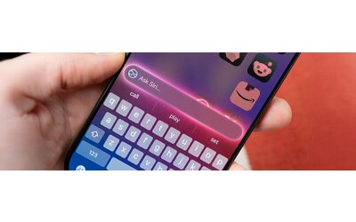 Apple, la versione più avanzata di Siri arriverà nel 2025 con iOS 19 e macOS 16