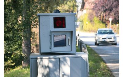Autovelox, la sentenza che dà ragione alla Polizia: multa valida anche senza omologazione