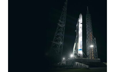 Blue Origin pronta al lancio del suo razzo gigante New Glenn: sfida aperta a SpaceX?