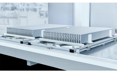 BYD, dopo le fabbriche in Ungheria e Turchia ora punta a batterie made in Europe