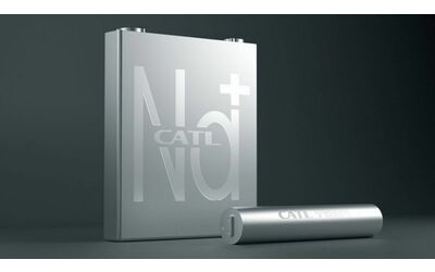 CATL, la sua batteria agli ioni di sodio è pronta: ricarica rapida e non soffre il freddo
