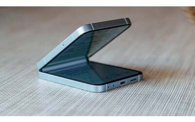 Con Galaxy Z Flip7 Samsung migliorerà due dei principali 