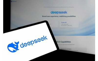 DeepSeek: la startup cinese sfida i giganti dell'AI con un modello low cost