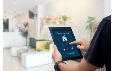 Efficienza energetica e smart home spingono il mercato degli interruttori smart