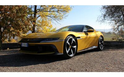 Ferrari 12Cilindri prova su strada dell 039 ultimo V12 aspirato di Maranello Video