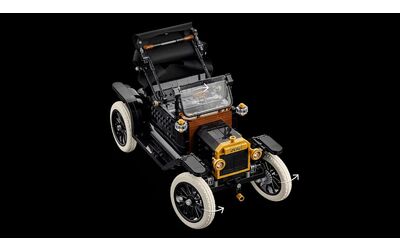 Ford Model T lo storico modello del 1913 rinasce in mattoncini LEGO