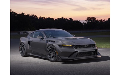 Ford Mustang GTD Liquid Carbon, al debutto la supercar interamente in fibra di carbonio