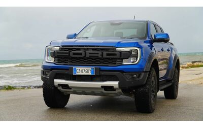 Ford Ranger Raptor: il pickup nato per non fermarsi mai | Video