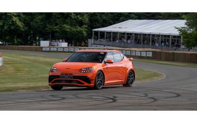Genesis GV60 Magma: il SUV gira forte al Nurburgring