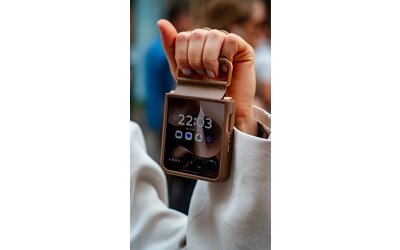 Ho provato in anteprima i nuovi Motorola Razr 60, Edge 60 e wearable: eleganza!