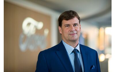 Il CEO di Ford preoccupato per l rsquo arrivo delle auto elettriche cinesi negli USA