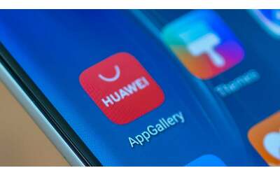 Intesa Sanpaolo, da luglio l'app non sarà più usabile sugli smartphone Huawei HMS