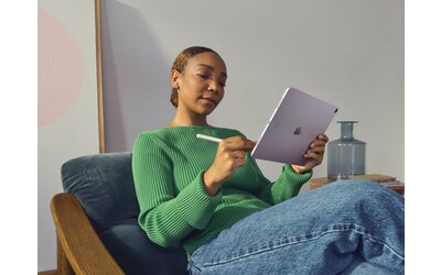 iPad Air M2 13'' Wi-Fi + Cellular in offerta su Amazon: nuovo minimo storico