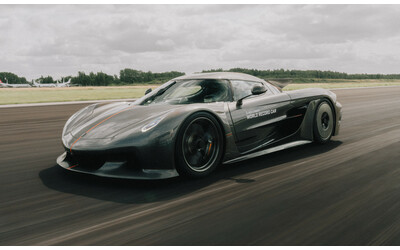 Koenigsegg Jesko Absolut sempre più veloce ed è nuovo record del mondo