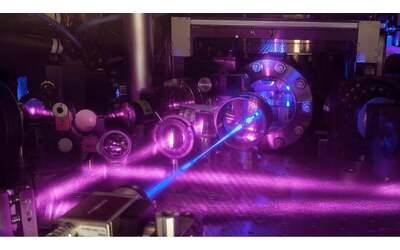 La fisica quantistica incontra la relatività negli orologi atomici