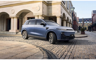 Leapmotor B10, ci siamo: il SUV si può ordinare in Europa. Il prezzo è interessante