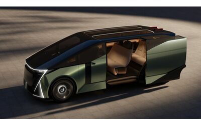 Lexus LS Concept, un van a 6 ruote che rompe con il passato: tanto lusso e spazio