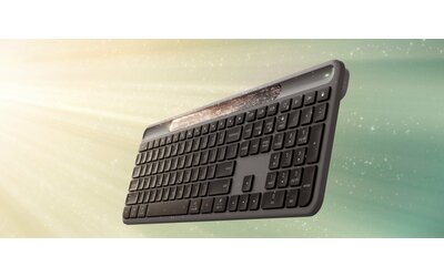 Logitech presenta la tastiera che non va ricaricata (quasi) mai | PREZZO