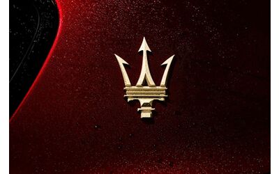 Maserati compie 111 anni nel 2026 il centenario del logo
