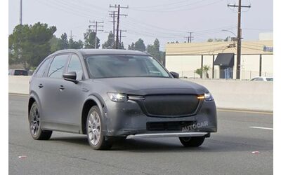 Mazda questa la sua prima auto elettrica su piattaforma originale Foto spia