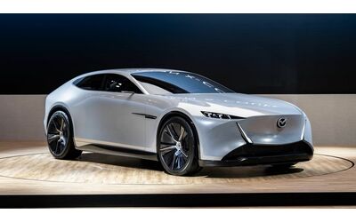 Mazda Vision-X Coupé, questo è il concept di una sportiva Plug-in da oltre 500 CV con motore rotativo